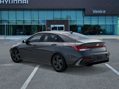 New 2026 Hyundai Elantra Sport FWD image 5
