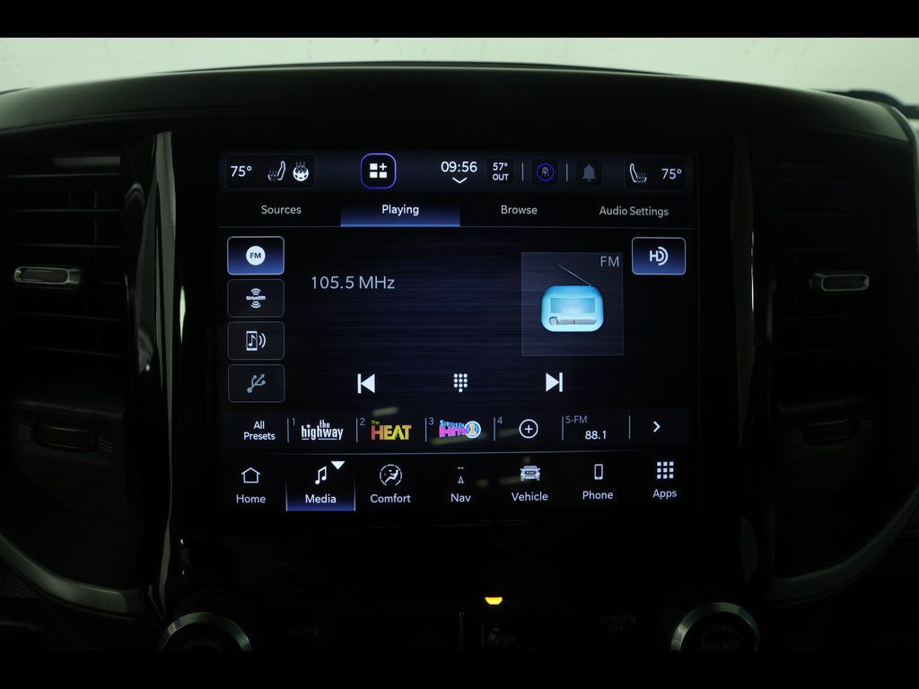 Used 2022 RAM 1500 Big Horn AWD/4WD image 27
