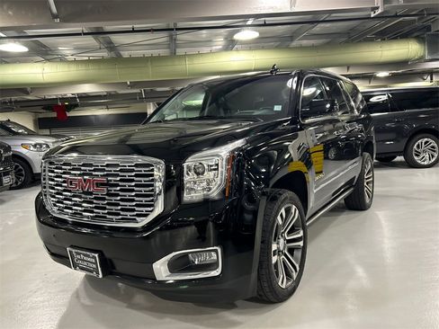 Used 2019 GMC Yukon Denali w/ Denali Ultimate Package image 5