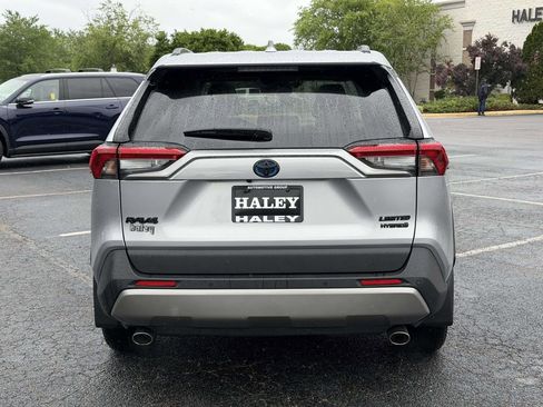 Used 2022 Toyota RAV4 Limited AWD/4WD image 21