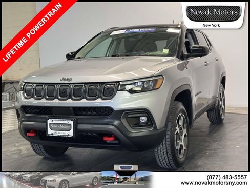 Used 2022 Jeep Compass Trailhawk w/ Trailhawk Elite Group AWD/4WD image 4