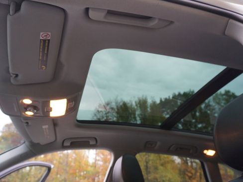 Used 2017 Audi Q5 2.0T Premium Plus w/ Premium Plus Package image 17