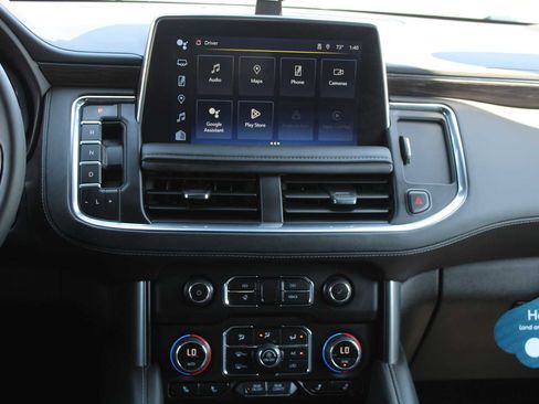 Certified 2024 Chevrolet Tahoe Z71 w/ Luxury Package AWD/4WD image 20