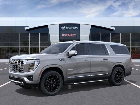 New 2026 GMC Yukon XL Denali AWD/4WD image 2