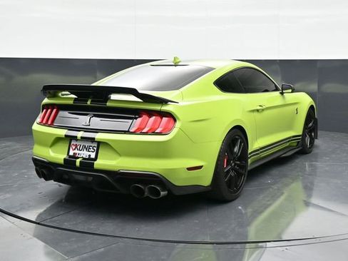 Used 2020 Ford Mustang Shelby GT500 w/ Technology Package RWD image 7