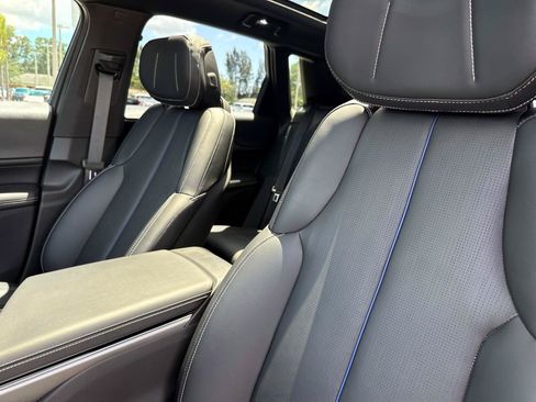 Used 2024 Cadillac Lyriq Luxury RWD image 22