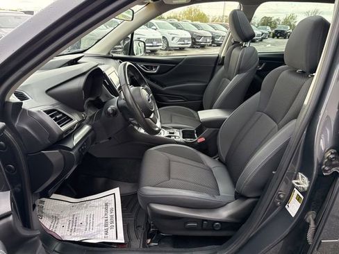 Used 2021 Subaru Forester Premium AWD/4WD image 14