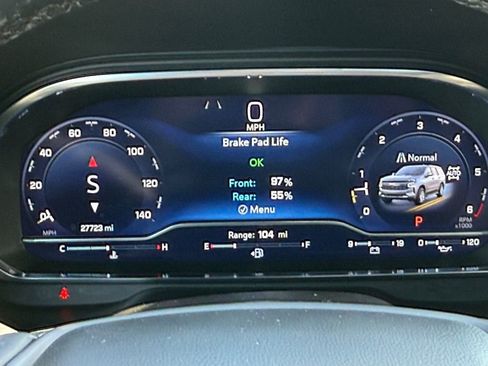 Used 2024 Chevrolet Tahoe LT w/ Luxury Package AWD/4WD image 13