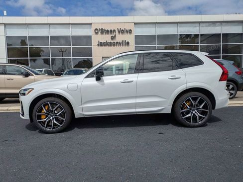 New 2026 Volvo XC60 T8 Polestar AWD/4WD image 3