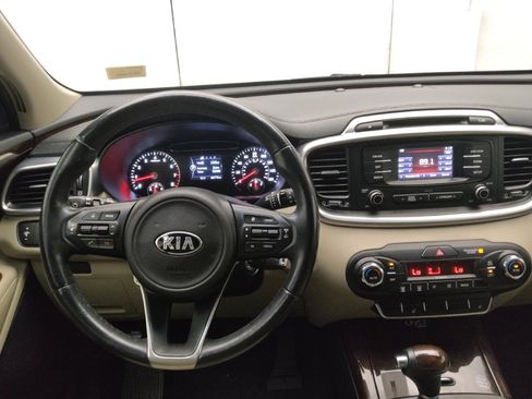 Used 2016 Kia Sorento EX image 22
