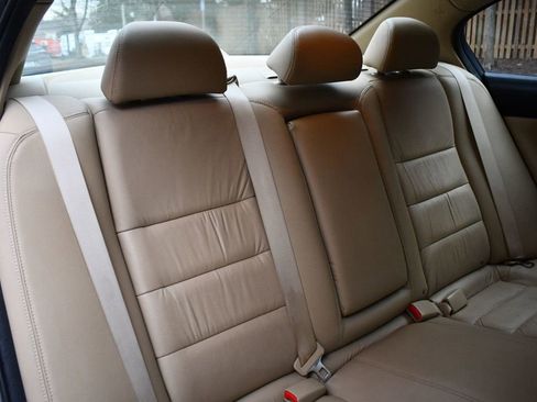 Used 2012 Honda Accord EX-L image 23