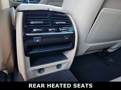 Used 2017 BMW 530i xDrive 530i xDrive image 10