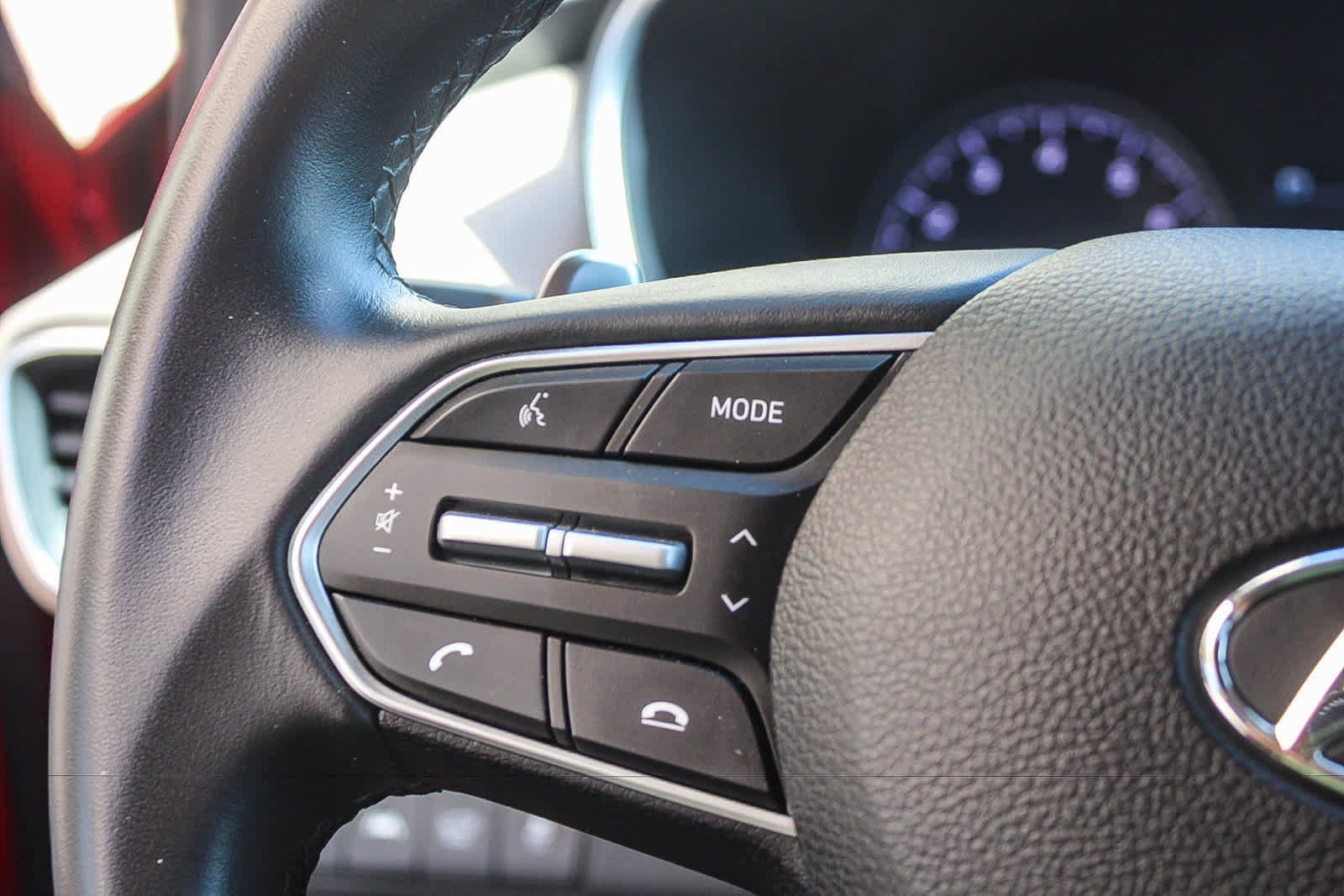 Certified 2023 Hyundai Santa Fe SEL AWD/4WD image 29