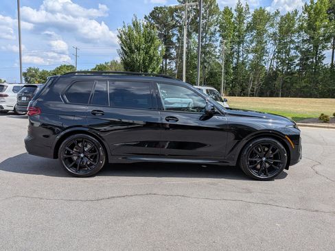 New 2027 BMW X7 xDrive40i w/ Executive Package AWD/4WD image 2