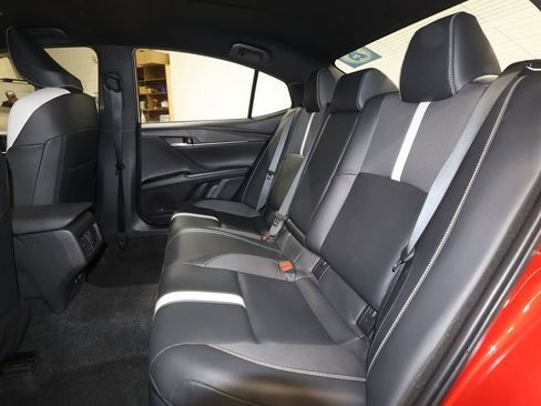 Used 2025 Toyota Camry LE image 23