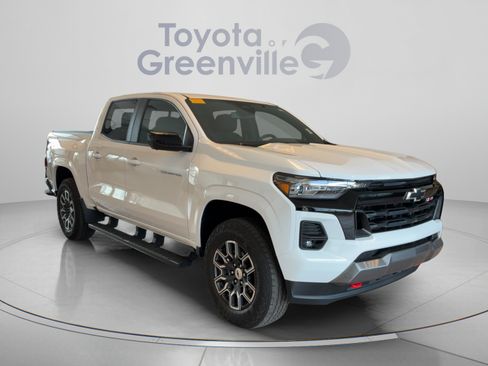 Used 2024 Chevrolet Colorado Z71 w/ Z71 Convenience Package 2 AWD/4WD image 8
