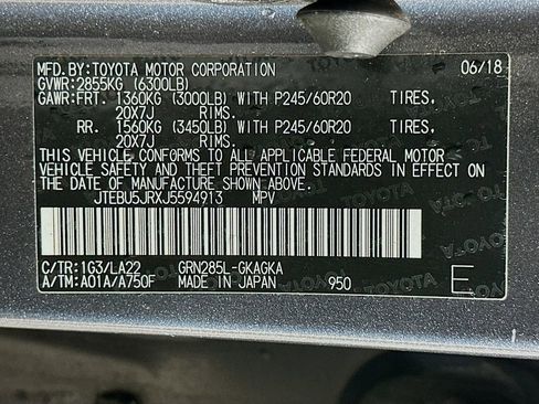 Used 2018 Toyota 4Runner Limited AWD/4WD image 32