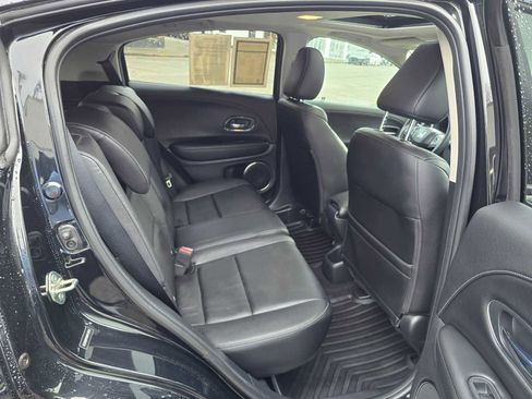 Used 2017 Honda HR-V EX-L image 11