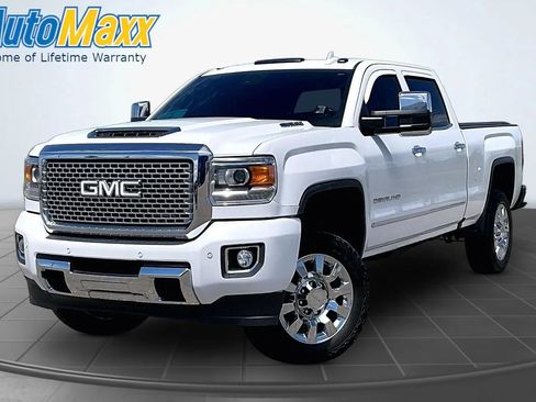 Used 2017 GMC Sierra 2500 Denali AWD/4WD image 1