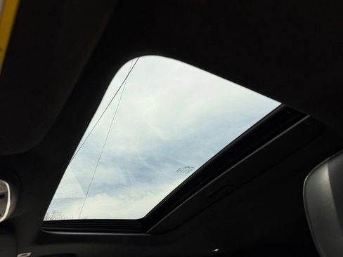 Certified 2018 Jeep Grand Cherokee Limited image 42