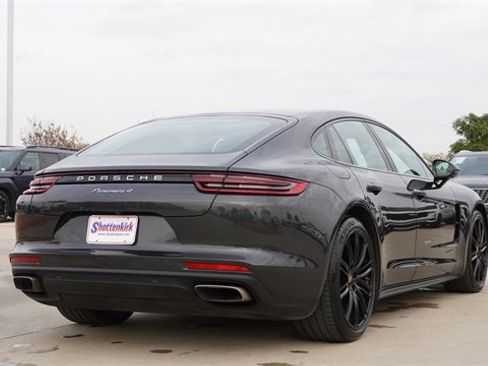Used 2020 Porsche Panamera 4 image 9