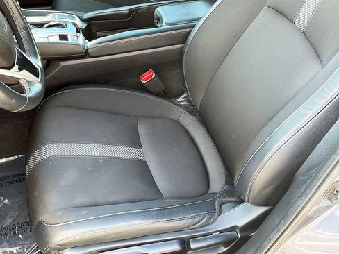 Used 2020 Honda Civic Sport image 18