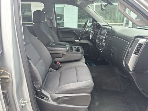 Used 2017 Chevrolet Silverado 1500 LT w/ All Star Edition image 29