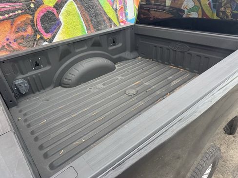 Used 2020 Ford F250 XLT w/ XLT Premium Package image 9