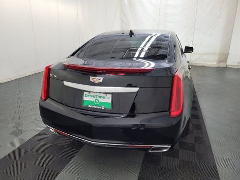 Used 2017 Cadillac XTS Luxury FWD image 7