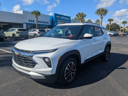 New 2026 Chevrolet TrailBlazer LT w/ Convenience Package image 7