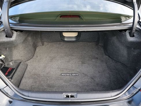 Used 2009 Toyota Avalon Limited image 14