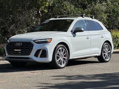 Certified 2024 Audi SQ5 Prestige AWD/4WD image 9