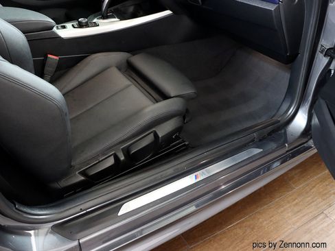 Used 2016 BMW 228i xDrive Convertible image 28