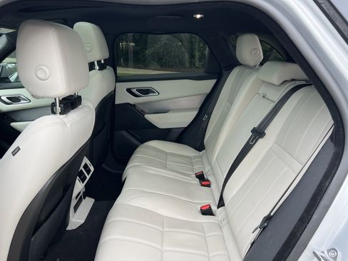 Used 2023 Land Rover Range Rover Velar R-Dynamic S AWD/4WD image 30