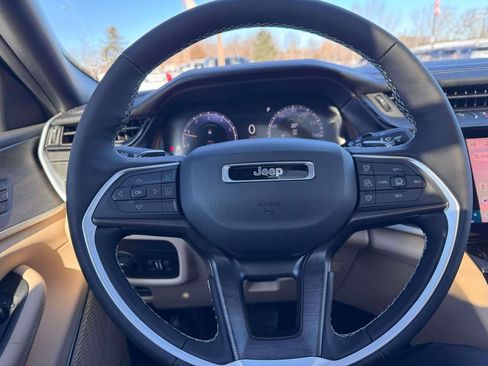 New 2026 Jeep Grand Cherokee Limited image 15