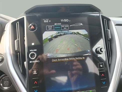 Used 2025 Subaru Crosstrek 2.0i Premium image 16