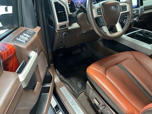 Used 2022 Ford F350 King Ranch w/ King Ranch Ultimate Package image 7