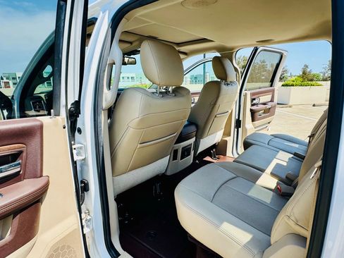 Used 2017 RAM 1500 Laramie w/ Convenience Group image 60