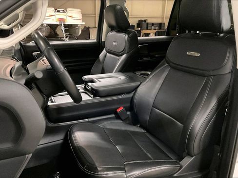 Certified 2025 Ford Expedition Max Platinum AWD/4WD image 24