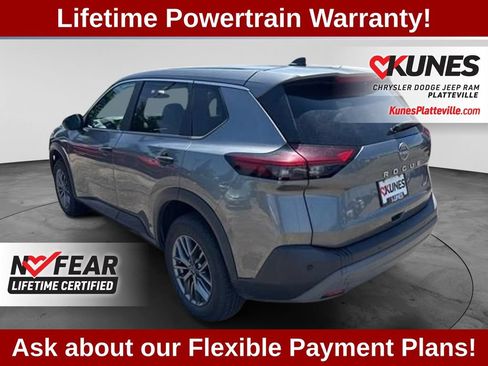 Used 2023 Nissan Rogue S AWD/4WD image 7