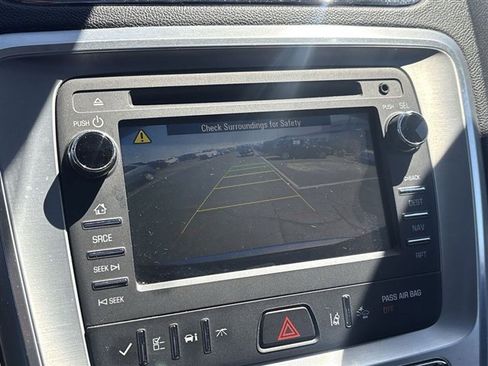 Used 2017 GMC Acadia Limited SLT FWD image 15