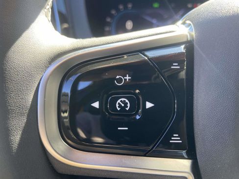 Certified 2025 Volvo XC60 T8 Polestar image 23