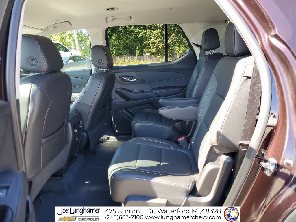Used 2021 Chevrolet Traverse LT w/ LPO, Floor Liner Package AWD/4WD image 25