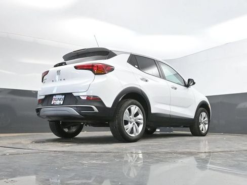 Used 2025 Buick Encore GX Preferred AWD/4WD image 42