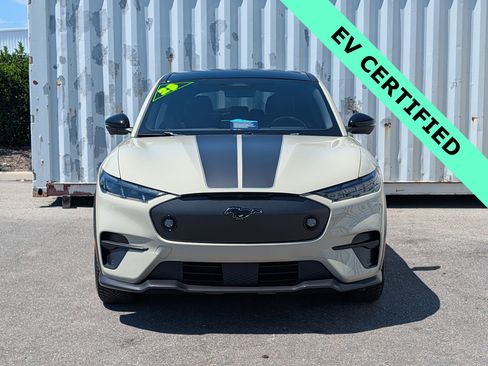 Certified 2025 Ford Mustang Mach-E GT AWD/4WD image 8