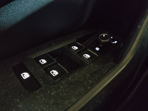 Used 2021 Volkswagen Jetta S FWD image 27