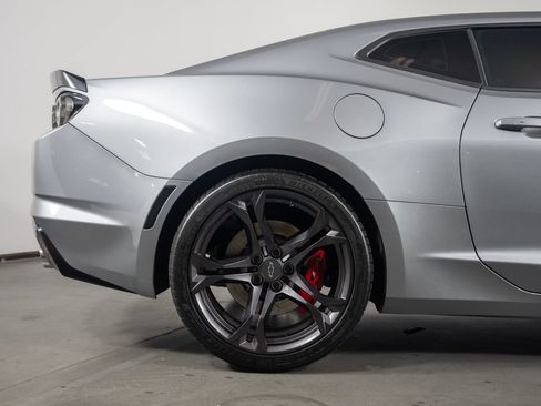Used 2024 Chevrolet Camaro SS RWD image 9