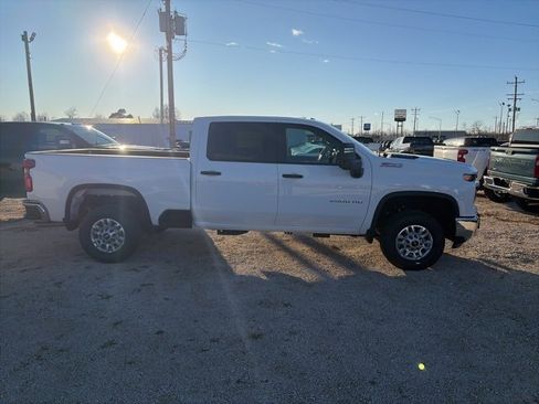 New 2026 Chevrolet Silverado 2500 W/T image 7