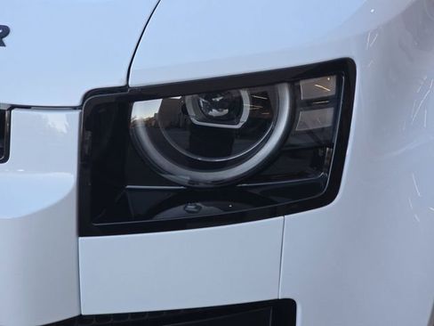 New 2026 Land Rover Defender 110 S AWD/4WD image 18