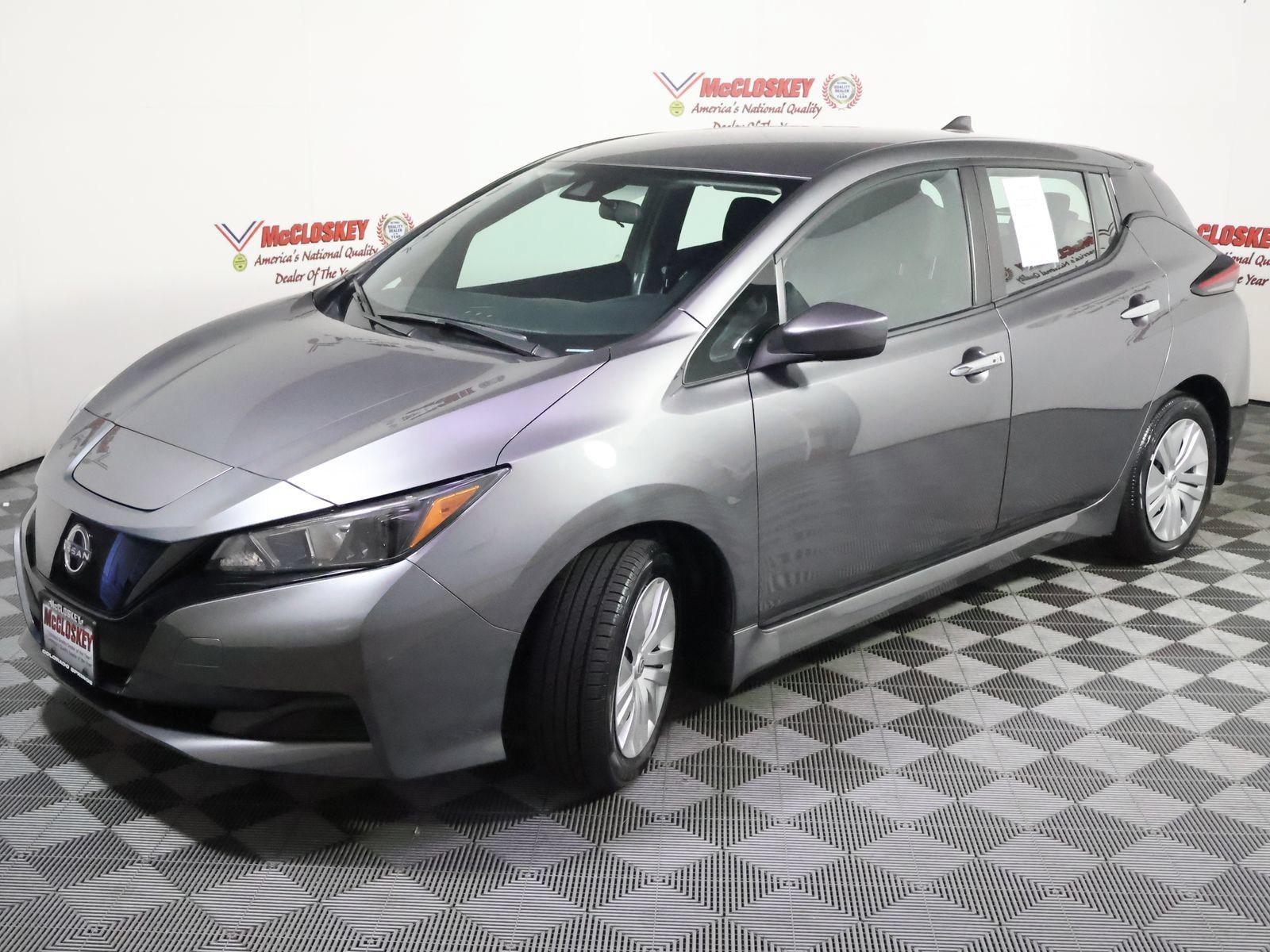 Used 2025 Nissan Leaf S FWD image 15